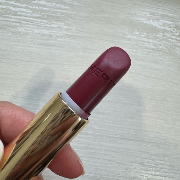 Merit Signature Lightweight Lipstick in shade Fashion - Picture 6 of 6